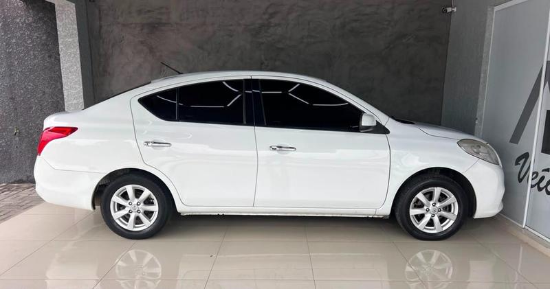 Nissan Versa 16sl Flex - foto 7