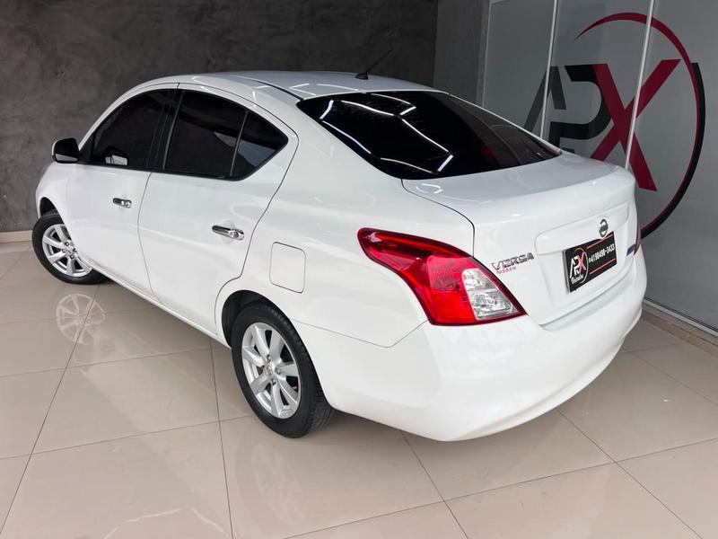 Nissan Versa 16sl Flex - foto 10