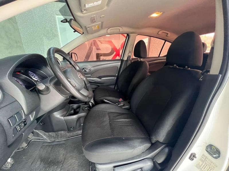 Nissan Versa 16sl Flex - foto 11