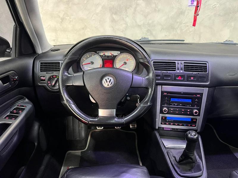 Volkswagen Golf 1.6 Sportline - foto 13