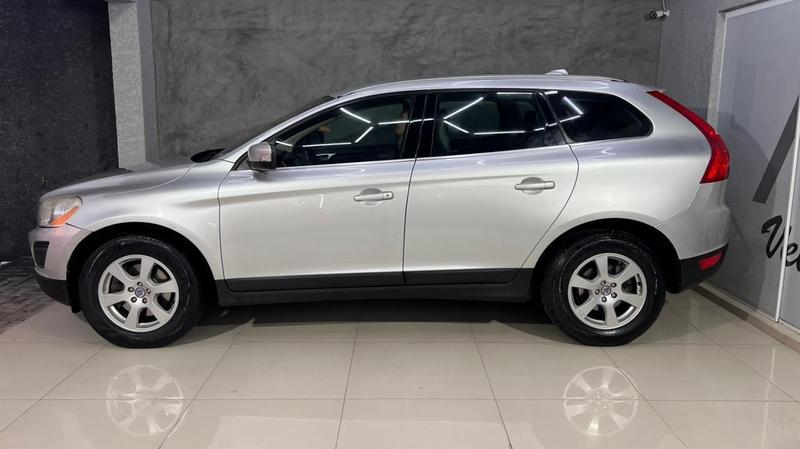 Volvo XC60 2.0 T5 Comf - foto 3