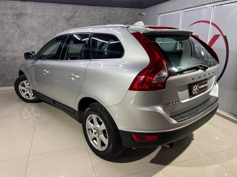 Volvo XC60 2.0 T5 Comf - foto 10
