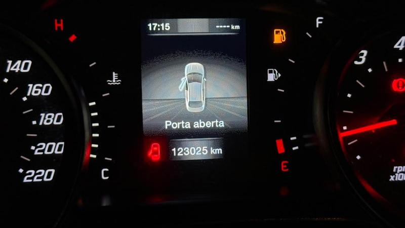Fiat Cronos Drive 13 - foto 7