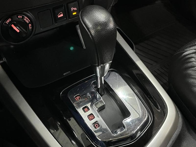 Nissan Frontier Le X4 - foto 20