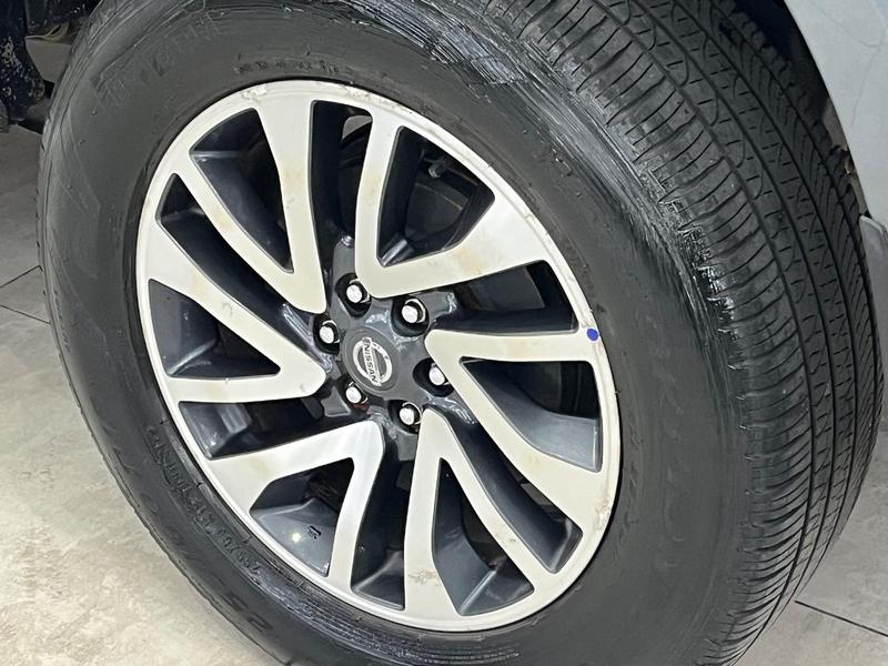 Nissan Frontier Le X4 - foto 9