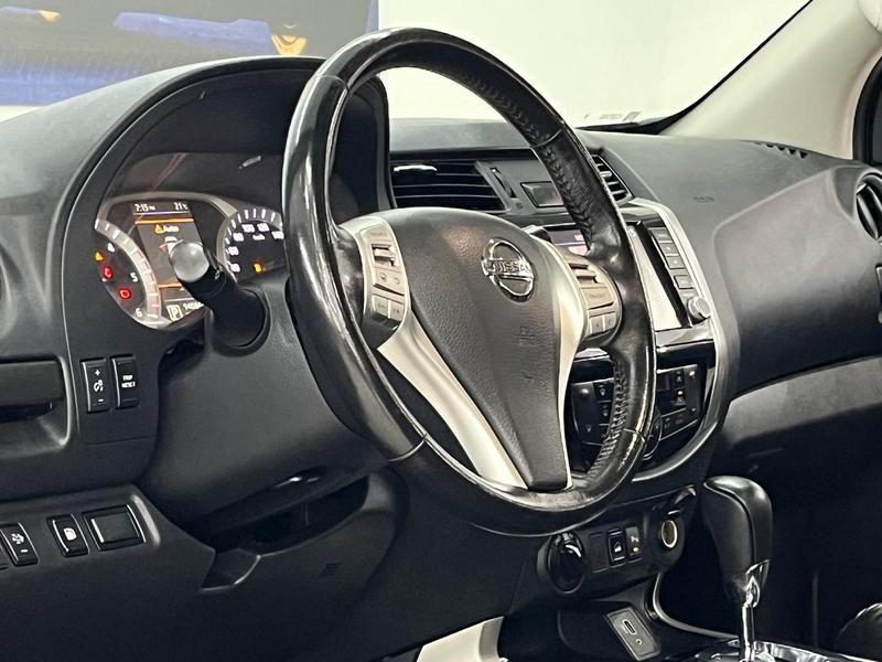 Nissan Frontier Le X4 - foto 10