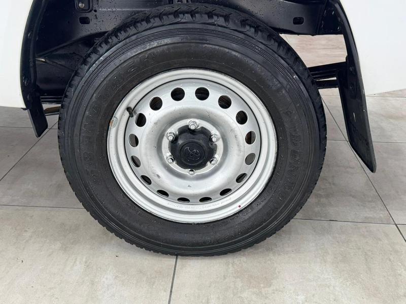 Toyota Hilux Cd 4X4 2.8 Diesel Mec. - foto 16