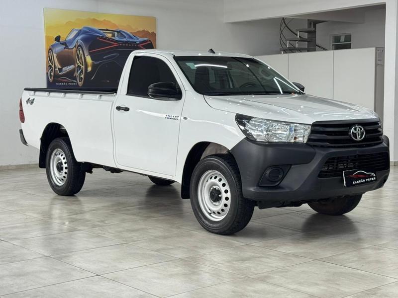 Toyota Hilux Cd 4X4 2.8 Diesel Mec. - foto 4