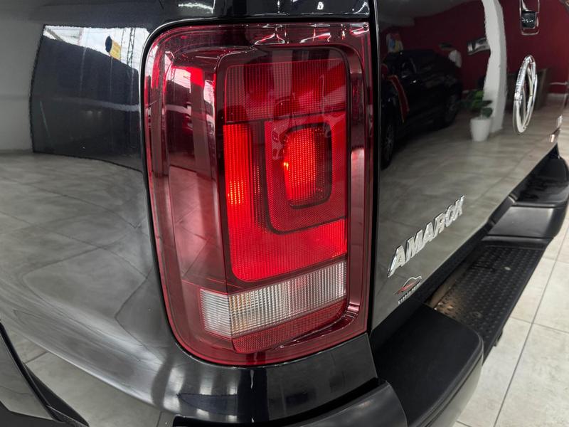 Volkswagen Amarok Extreme Cd 3.0 4X4 Tb Dies Automático - foto 11