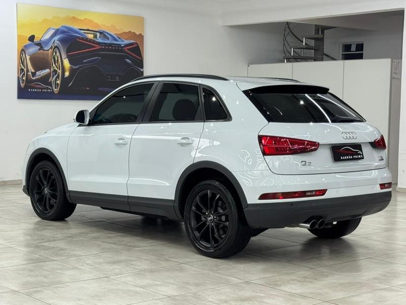 Audi Q3 2.0 16vtfsi Quattro 211cv S Tronic 5P - foto 2