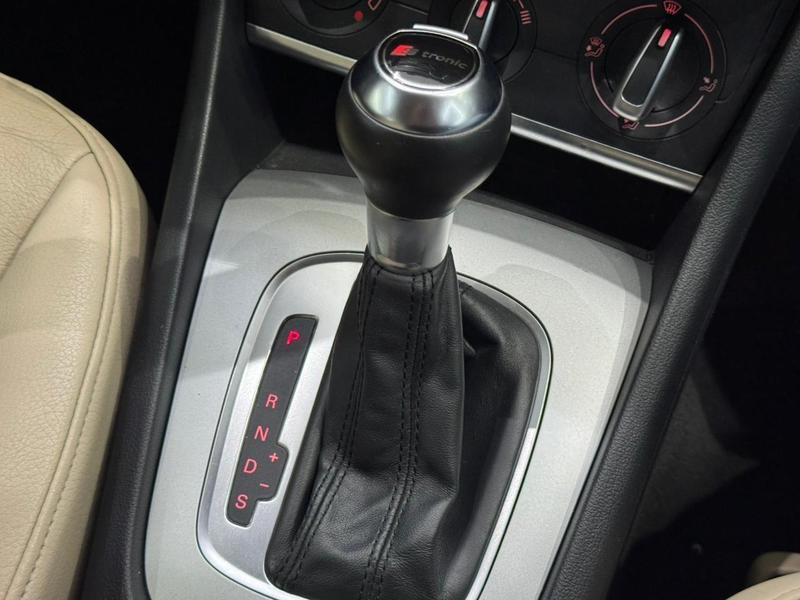Audi Q3 2.0 16vtfsi Quattro 211cv S Tronic 5P - foto 11
