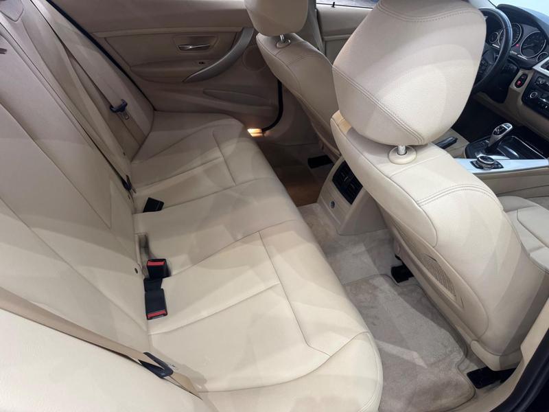 BMW 320i Modern Sport Tb 2.0 A.flex Gp 4P - foto 11