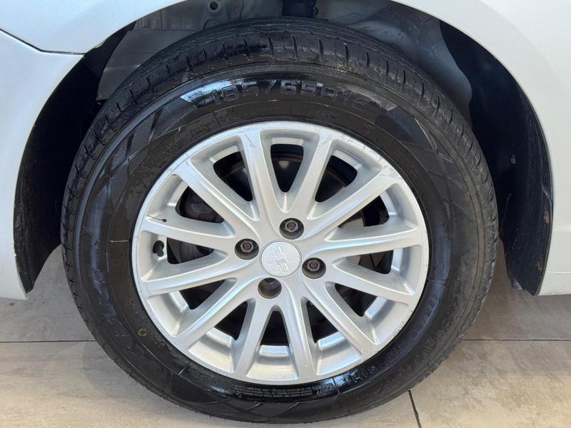 Chevrolet Cobalt Ls 1.4 8V Flexpower 4P - foto 5