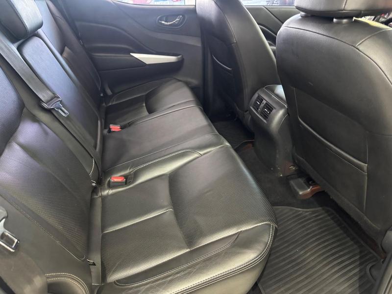 Nissan Frontier Xe Cd 4X4 23 Bi Tb Automático - foto 9