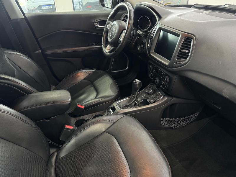 Jeep Compass Longitude 2.0 4X4 Dies. 16V Aut. - foto 9