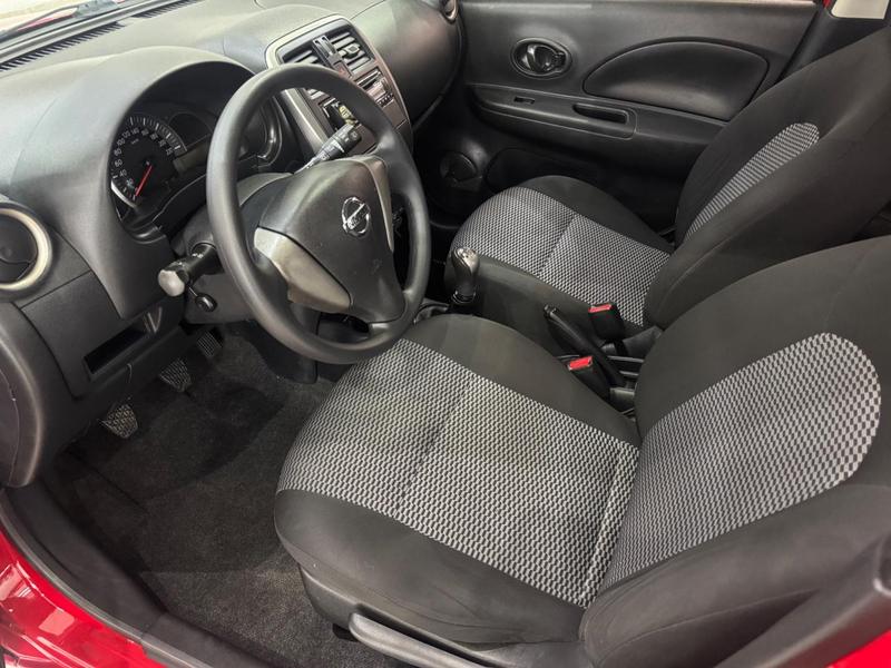 Nissan March 1.6 S 16V Flex 4P Manual - foto 8
