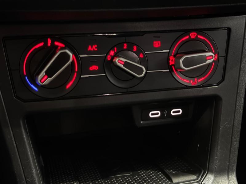 Volkswagen Virtus TSI 1.0 Flex 12V 4P Mec - foto 13