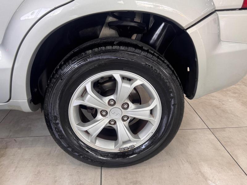 Hyundai Tucson Glsb - foto 9