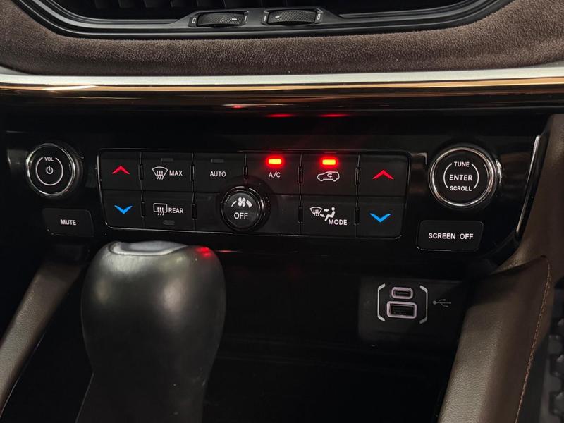 Jeep Commander Overland T270 13 Tb Flex Automático - foto 15