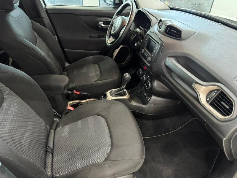 Jeep Renegade Longitude 1.8 Flex Automático - foto 16