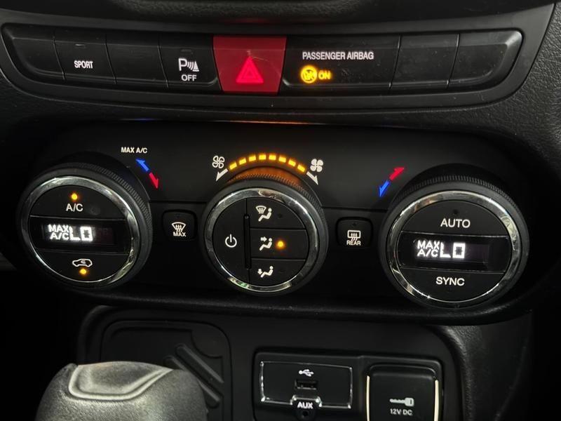 Jeep Renegade Longitude 1.8 Flex Automático - foto 9