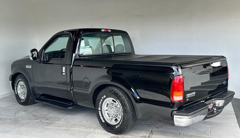 Ford F-250 XLT 3.9 4X2 Diesel Tb - foto 6