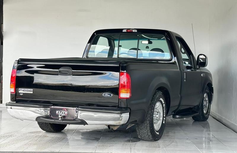 Ford F-250 XLT 3.9 4X2 Diesel Tb - foto 4