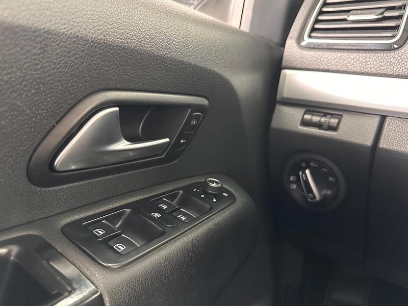 Volkswagen Amarok Highcd 2.0 16V TDI 4X4 Dies Automático - foto 9