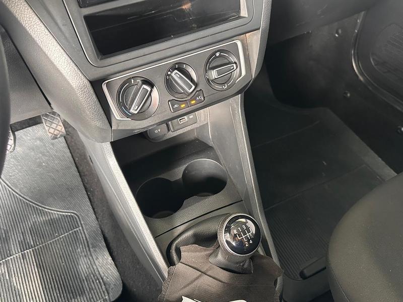 Volkswagen Saveiro Robust 1.6 Total Flex 16V - foto 15