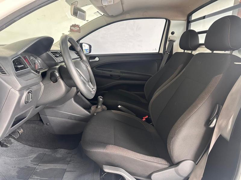 Volkswagen Saveiro Robust 1.6 Total Flex 16V - foto 9