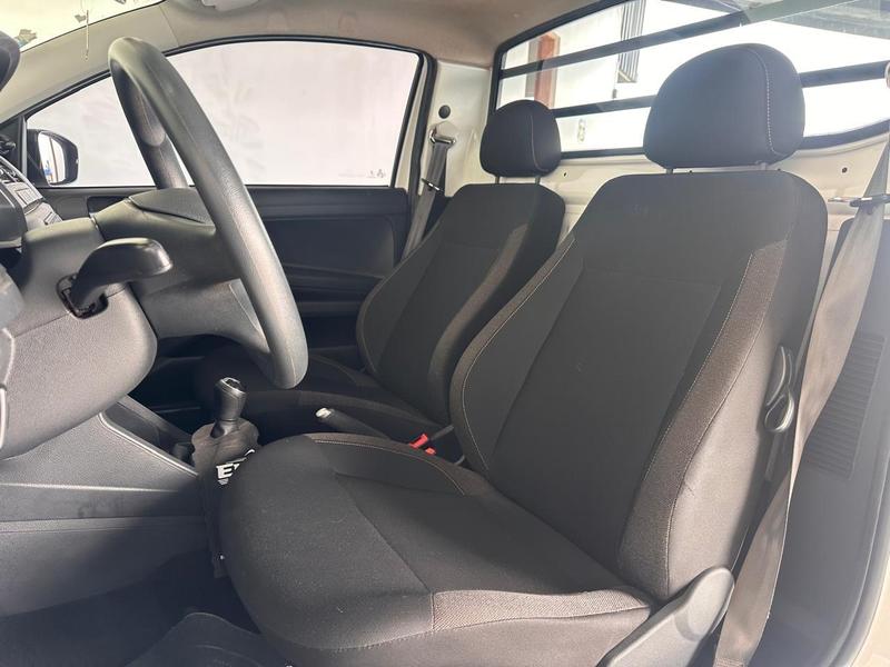 Volkswagen Saveiro Robust 1.6 Total Flex 16V - foto 10