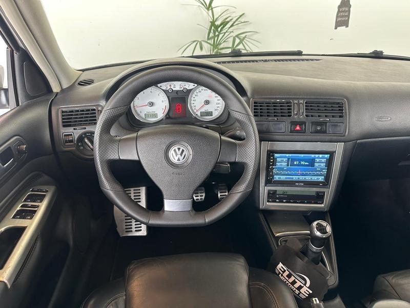 Volkswagen Golf 1.6 Sportline - foto 15