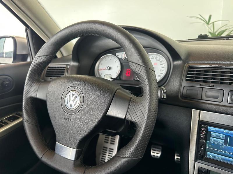 Volkswagen Golf 1.6 Sportline - foto 16