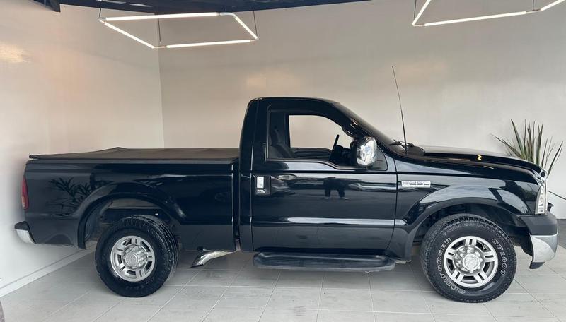 Ford F-250 XLT Csim 4X2 39 Tb Eletr - foto 7