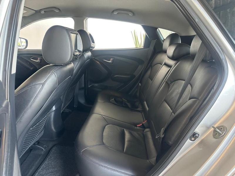 Hyundai ix35 2.0 16V 170cv 2wd 4wd Aut. - foto 12