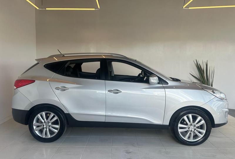 Hyundai ix35 2.0 16V 170cv 2wd 4wd Aut. - foto 7