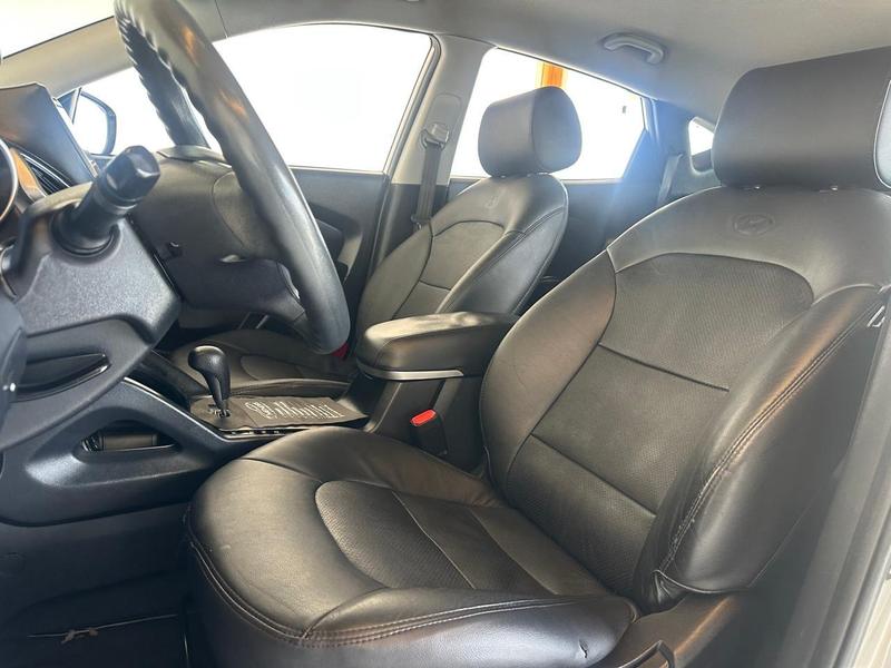 Hyundai ix35 2.0 16V 170cv 2wd 4wd Aut. - foto 10