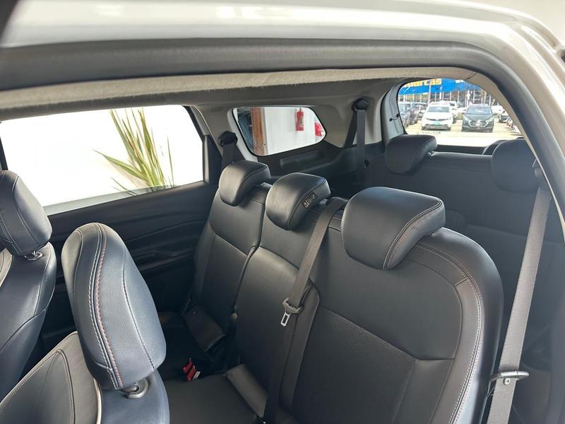 Chevrolet Spin 18l At Premier - foto 12