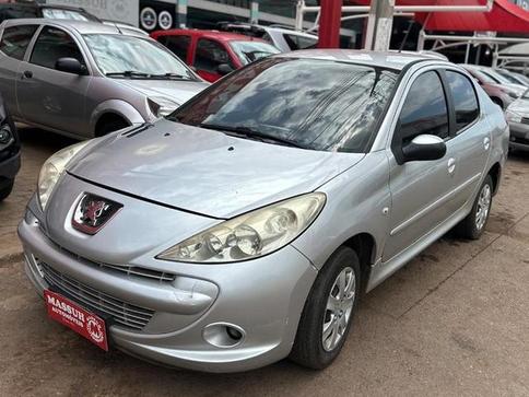 PEUGEOT 207 Sedan Passion XR 1.4 Flex 8V 4p