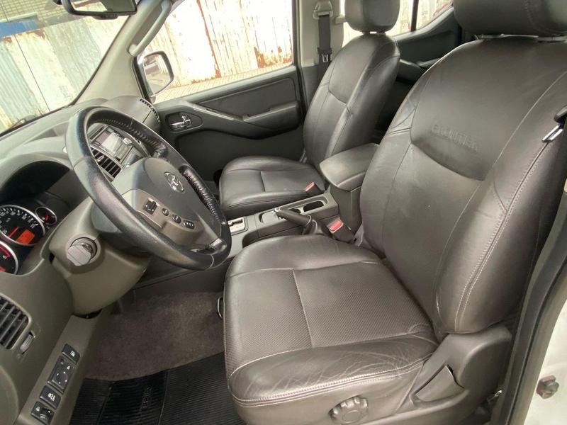 Nissan Frontier Sl 4X4 Cabine Dupla - foto 17
