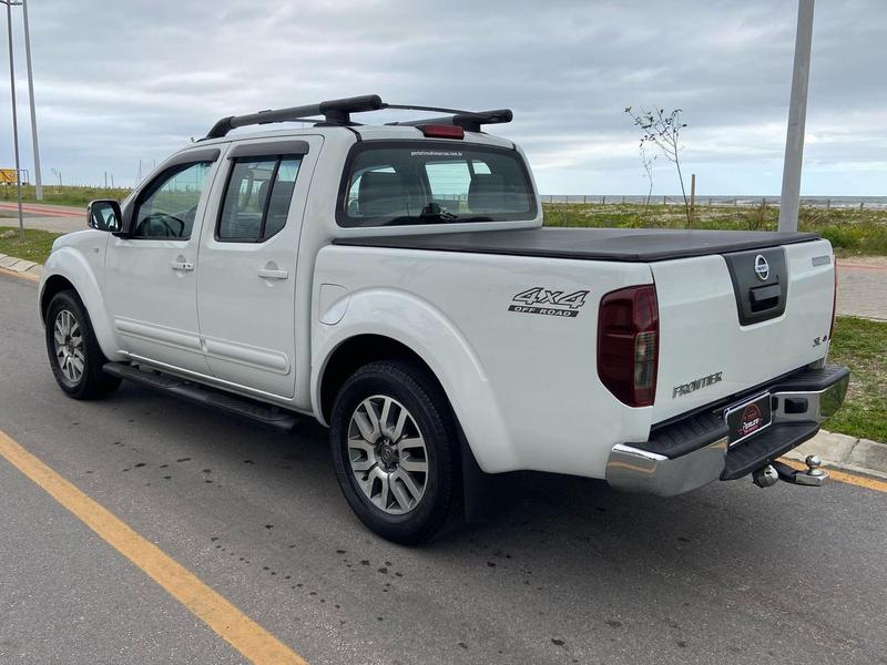 Nissan Frontier Sl 4X4 Cabine Dupla - foto 8