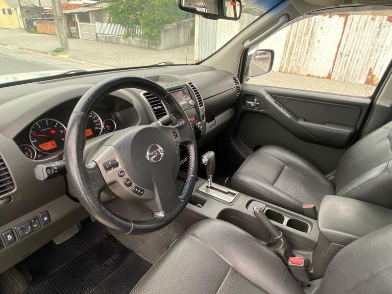 Nissan Frontier Sl 4X4 Cabine Dupla - foto 13