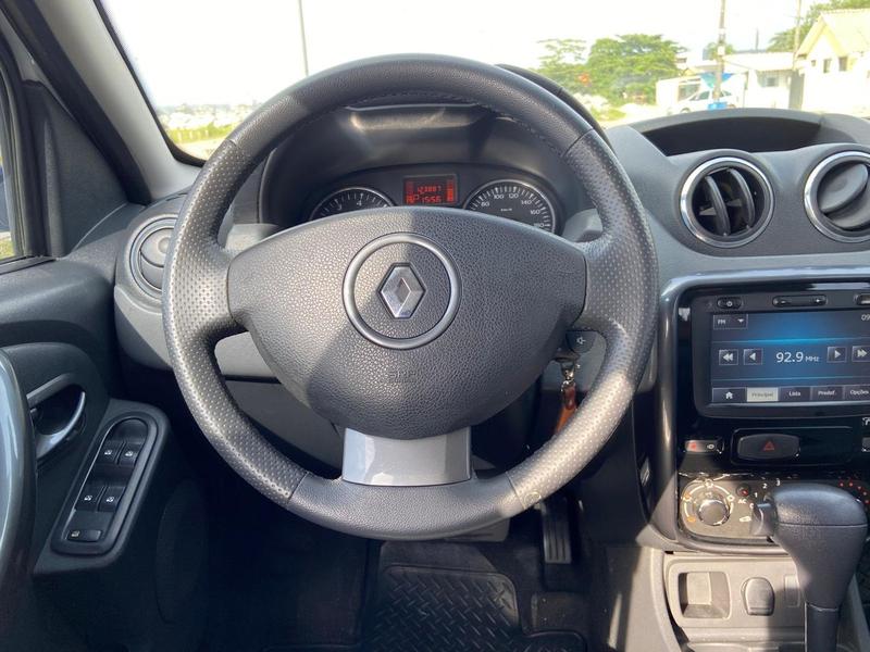 Renault Duster 2.0 D 4x2a - foto 17