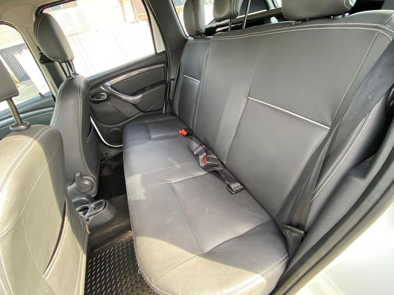 Renault Duster 2.0 D 4x2a - foto 10