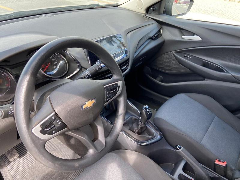 Chevrolet Onix 10mt Hb - foto 12