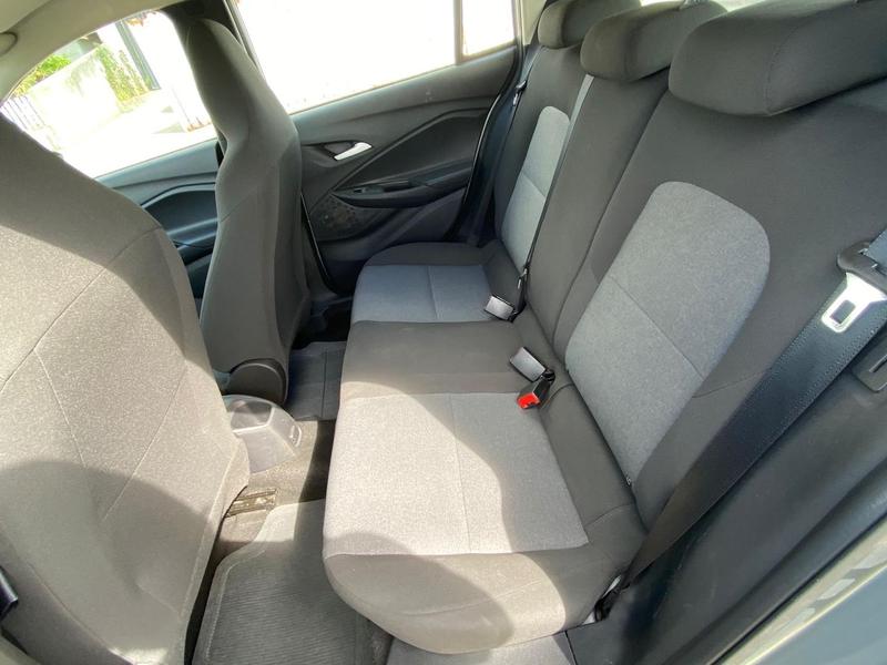 Chevrolet Onix 10mt Hb - foto 10