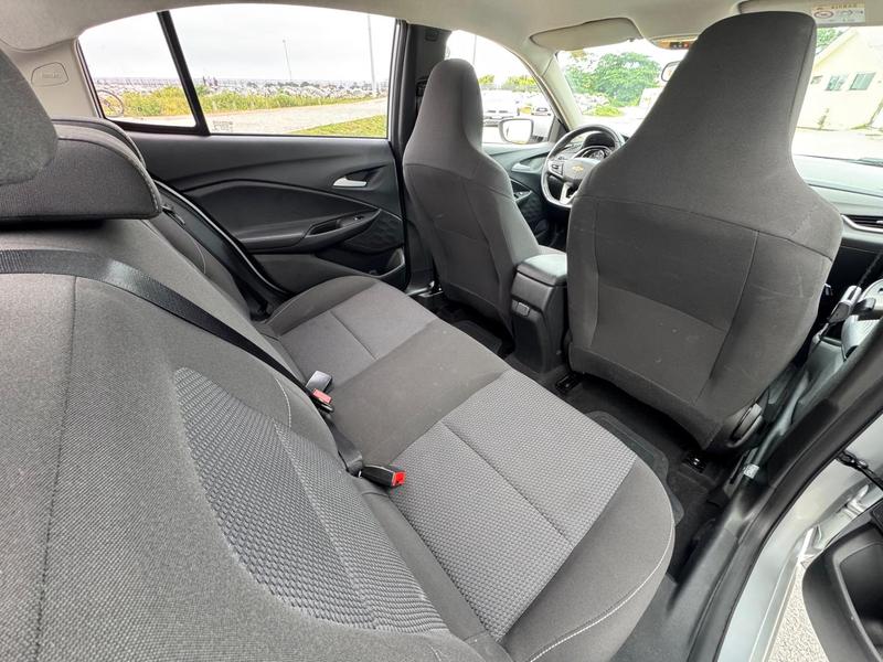 Chevrolet Onix Plus 10tat LTZ - foto 7
