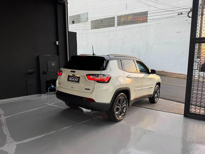 Jeep Compass Limited T270 1.3 Tb 4X2 Flex Automático - foto 4
