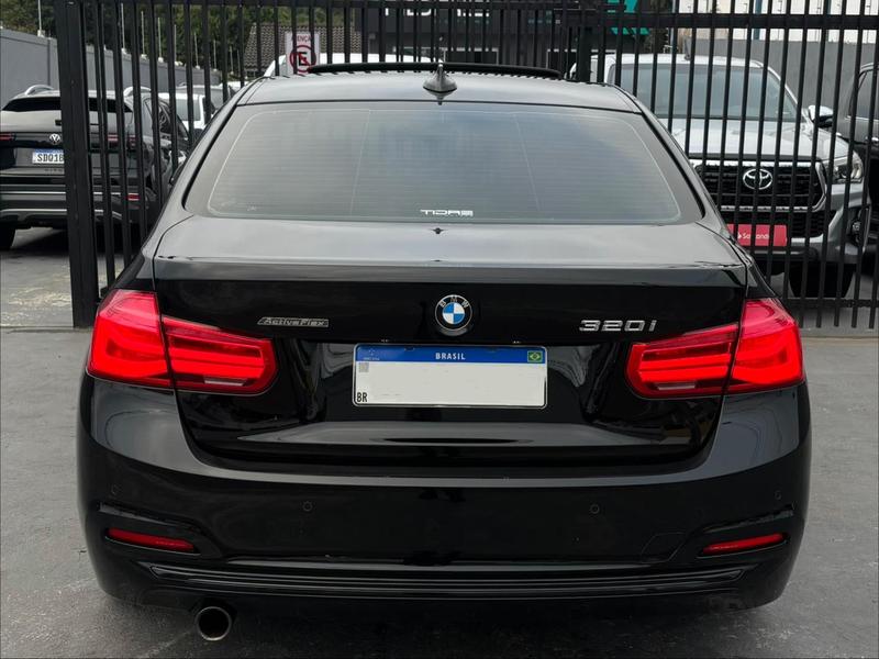 BMW 320i Active Flex - foto 5