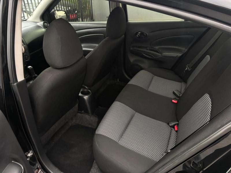 Nissan Versa 1.6 S - foto 14